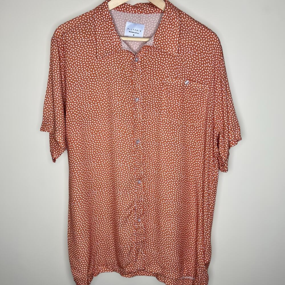 Allfenix Button Up Shirt Medium Mens Orange Earth Montana Cabana Rayon Spotted